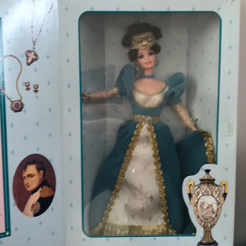 French lady Barbie collectors edition